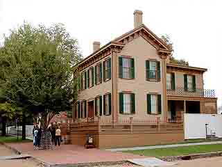 斯普林菲尔德:  伊利诺伊州:  美国:  
 
 Lincoln Home National Historic Site